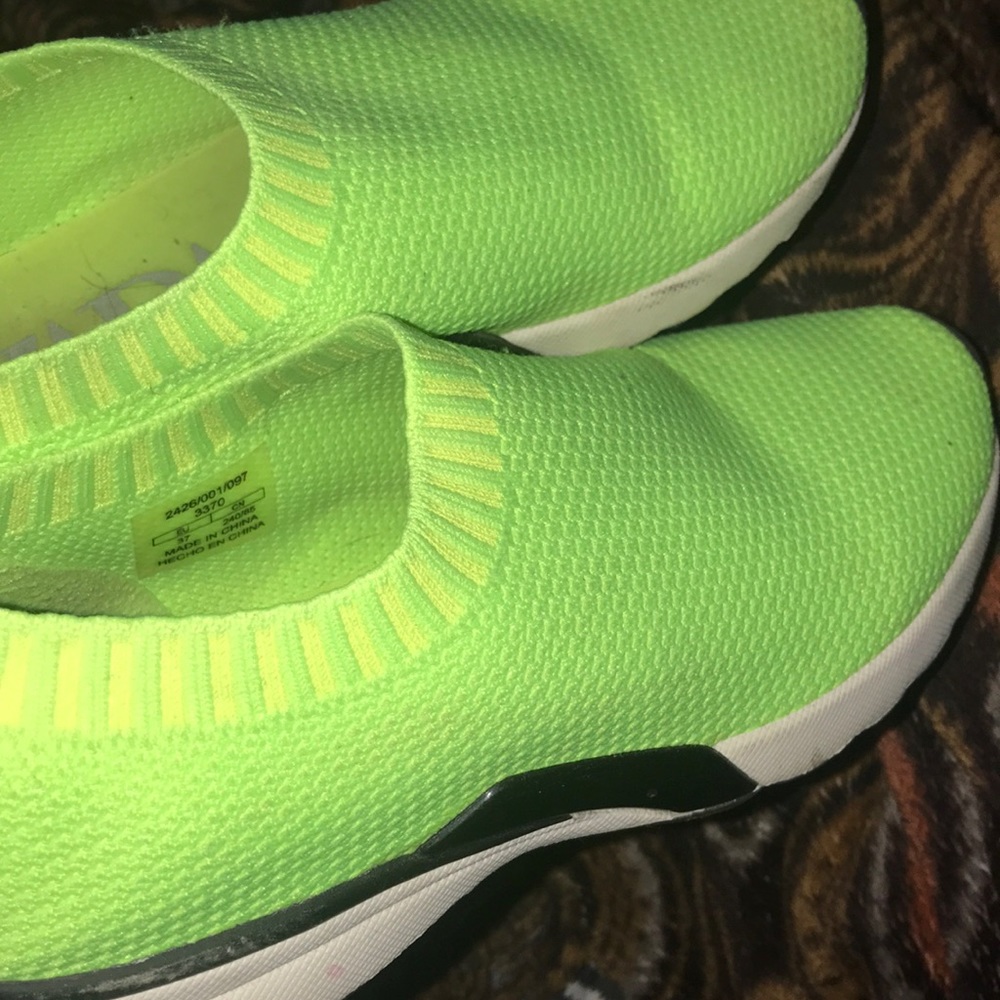 Zara lime green shoes